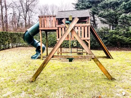 playset demolition and removal